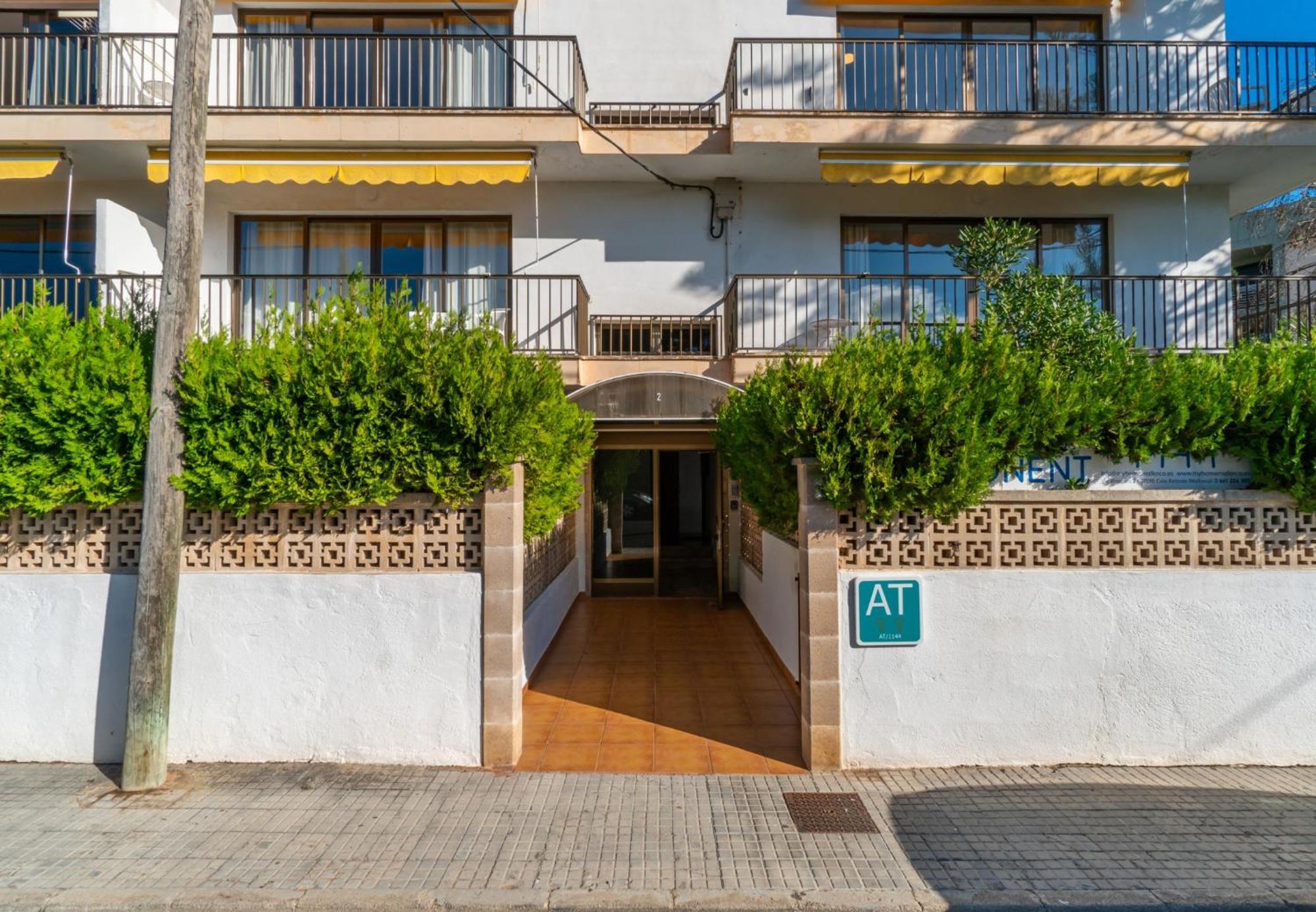 Apartamento Ponent 8 Кала Ратхада Екстериор снимка